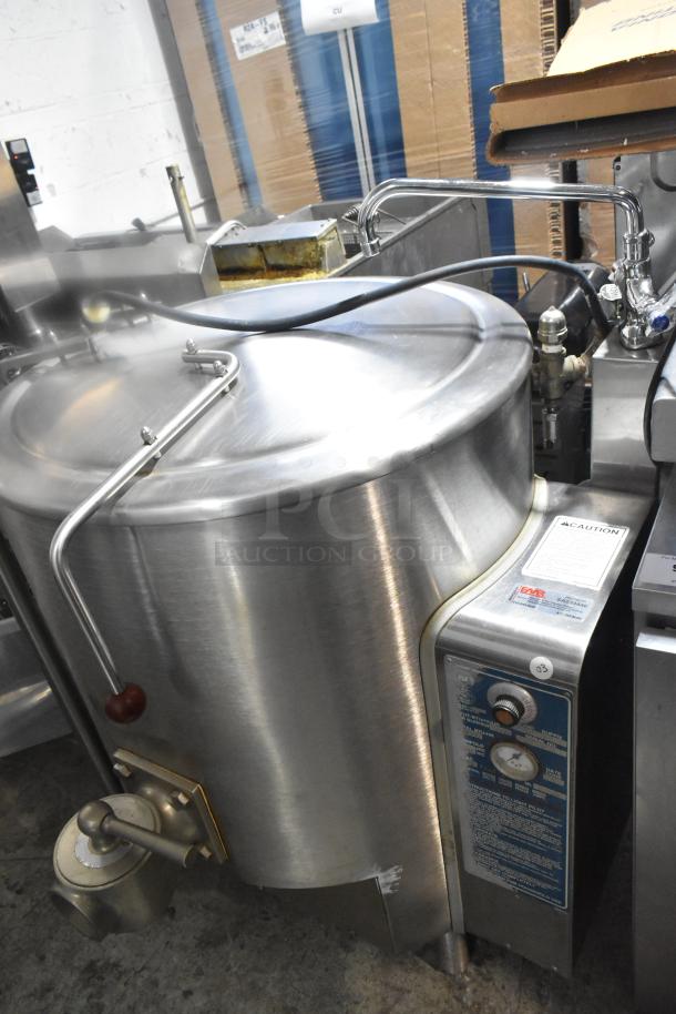 Vulcan GL40E 40 Gallon Steam Kettle, stainless steel, 105,000 BTU, control panel visible, used condition.