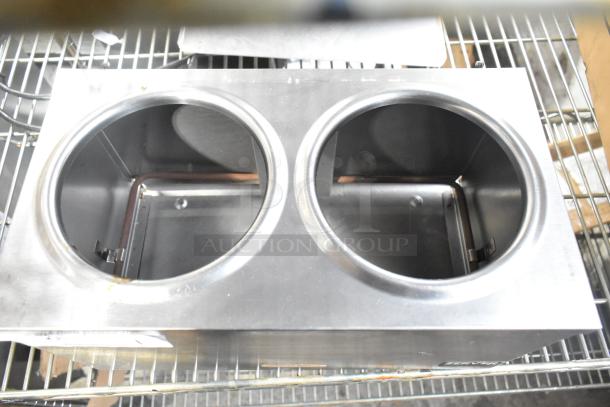 Server DI-2 3 Qt. Double Cone Dip Warmer, 120V, 1 Phase. Stainless steel, good condition. Ideal for ice cream shops.