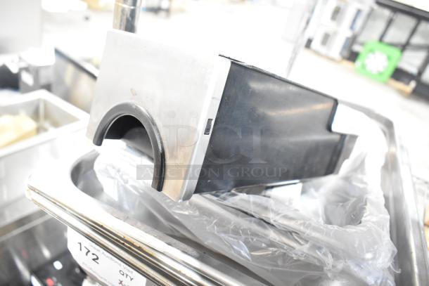 Stainless steel drop-in bin with black brew basket; auction lot of 10. Slight wear; visible label shows "172 QTY 10X".