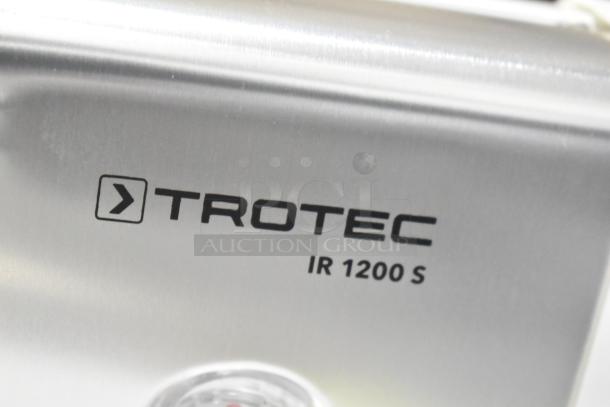 BRAND NEW Pavoni ALADIN Stainless Steel Sugar Heating Lamp, 120V, Model 59AALADIN, with Trotec label.