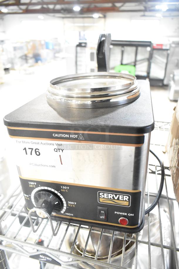 Server FSPW-SS 81140 Supreme 3 Qt. Hot Topping Warmer with pump, 120 Volts. Features temperature control, stainless steel build.