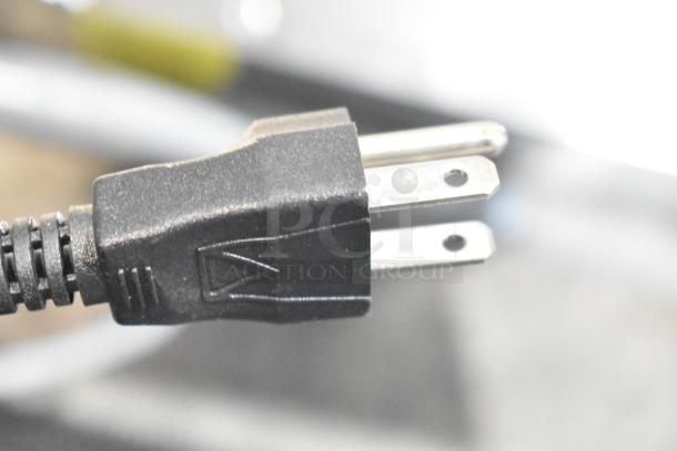 Close-up of a 3-prong power plug for the Avalon A11-CTTL countertop water cooler, 115 volts, 1 phase.