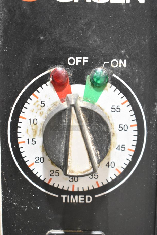 Groen HY-3E HyPer Steam control panel showing power switch and timer dial with markings for 0-60 minutes.