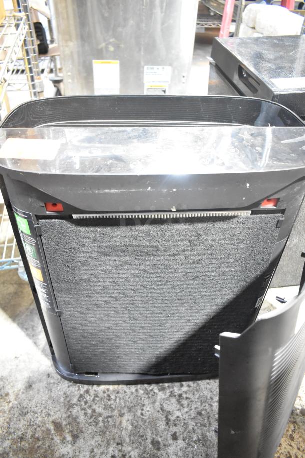 Honeywell HPA3300B Air Purifier, 120V, 1 Phase. Visible filter compartment; condition appears used.