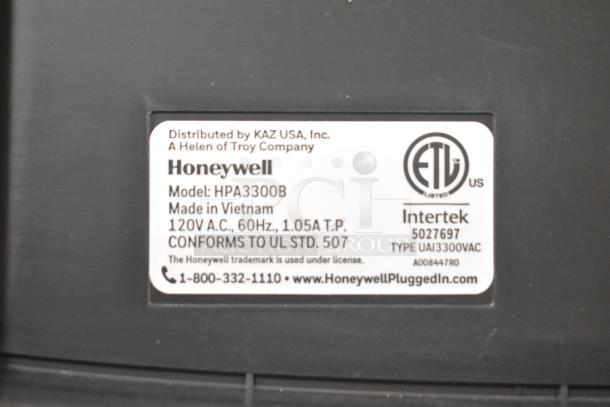 Honeywell HPA3300B Air Purifier label. Model: HPA3300B, 120V, 60Hz, 1 Phase. Made in Vietnam. UL certified.
