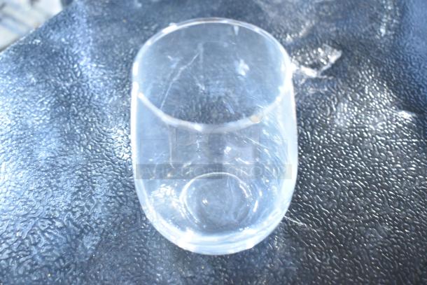Acopa 5535517 17 oz. customizable stemless wine glass, brand new with minor scratches, clear glass finish.