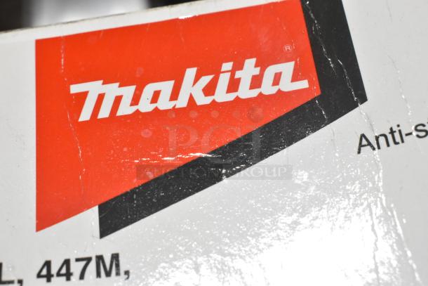 Brand new Makita P-79865 Anti-Static Hose packaging with minor scratches; model name visible on label.