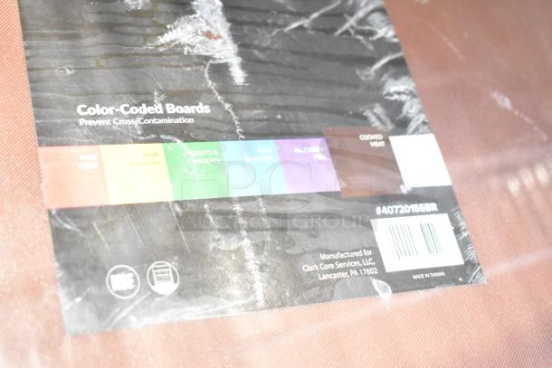 12 new scratch and dent cutting boards with color-coded labels to prevent cross-contamination. Includes 20"x15", 24"x18".