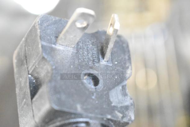 Close-up of a power plug for the Avantco 184T3600D conveyor toaster, showing minor cosmetic imperfections.