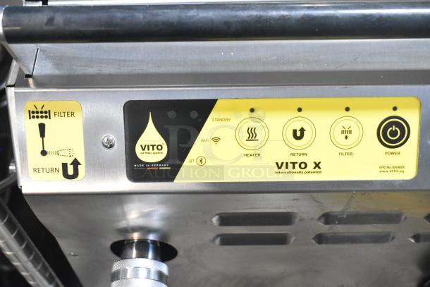 Vito Fryfilter VITO XM, mobile fryer oil filter with commercial casters, 100-120V, 1-phase, stainless steel, control panel view.