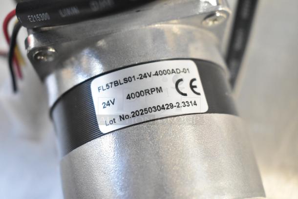 Royal Kincool FL57BLS01-24V-4000AD-01 round motor, 24V, 4000 RPM, CE marked, lot no. 2025030429-2.3314.