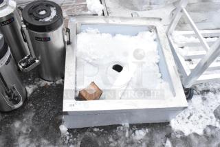 BRAND NEW Steelton 522MS24246, 24"x24"x6" Stainless Steel Floor Mop Sink, 18 Gauge, Scratch and Dent Condition.