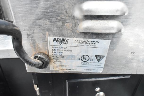 APW Wyott CW-2A countertop food warmer, 120V, 1 Phase. Features model and serial number label, UL listed.