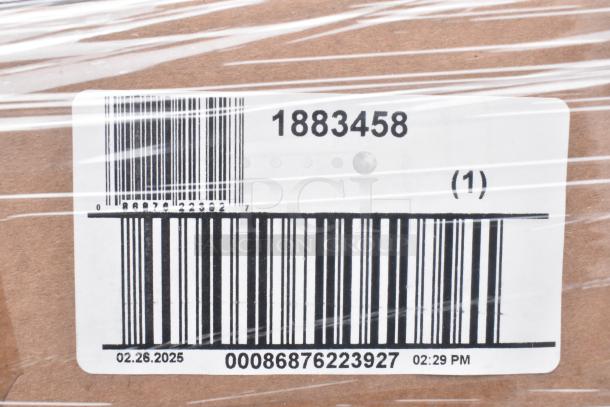 Barcode label showing Rubbermaid item number 1883458. Label indicates scratch and dent item.