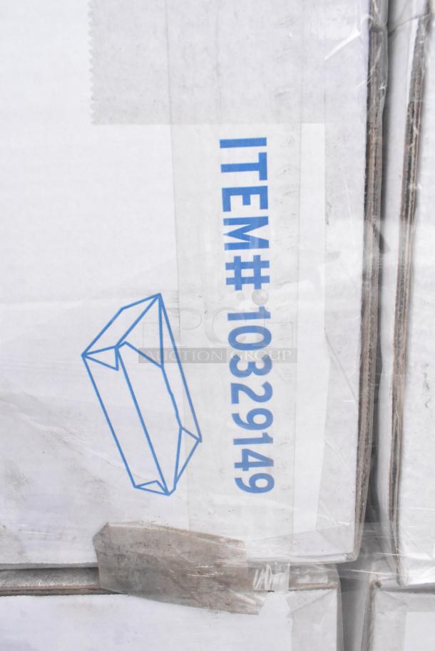 27 brand new scratch and dent takeout containers, including Singer 10329149 and DFI DC-58 lids. Item #10329149 visible.