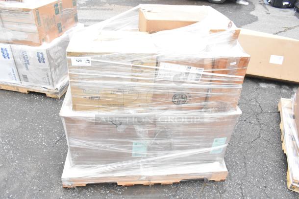 Pallet with 19 new scratch and dent items, including Sabert 55320 clamshells and Allied inset cover, wrapped in plastic.