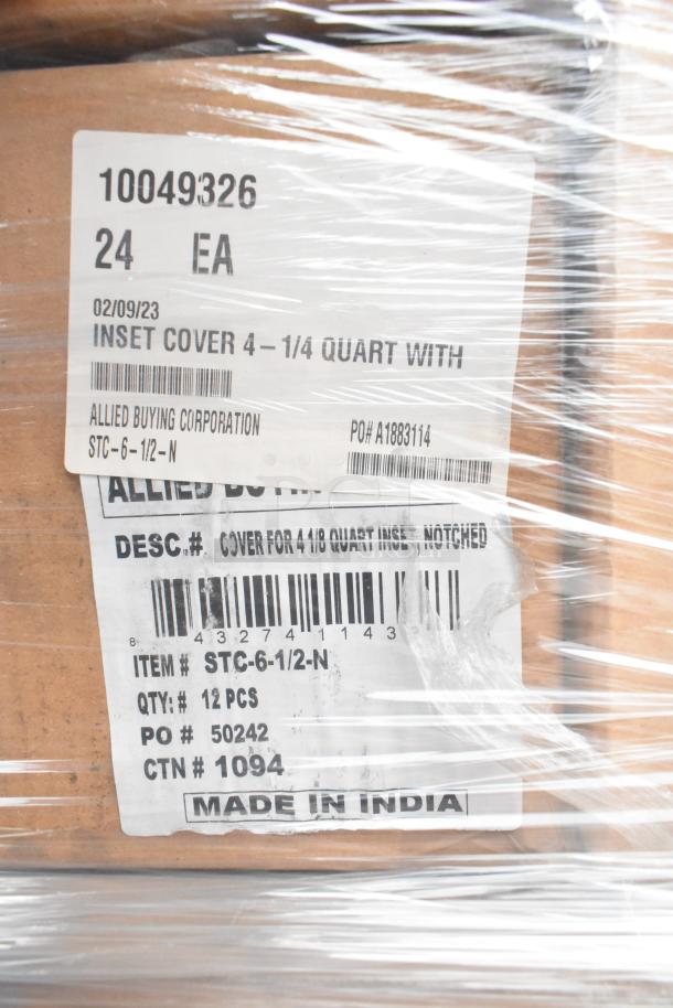 19 scratch and dent items including Sabert clamshells and Allied inset covers, label details model STC-6-1/2-N, 24 pieces.