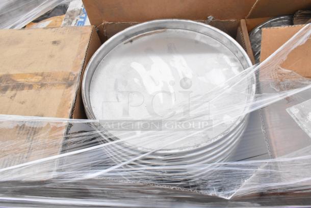 19 brand new scratch and dent items, including Sabert clamshells, Allied inset cover, and metal round pans. Packaged in boxes.