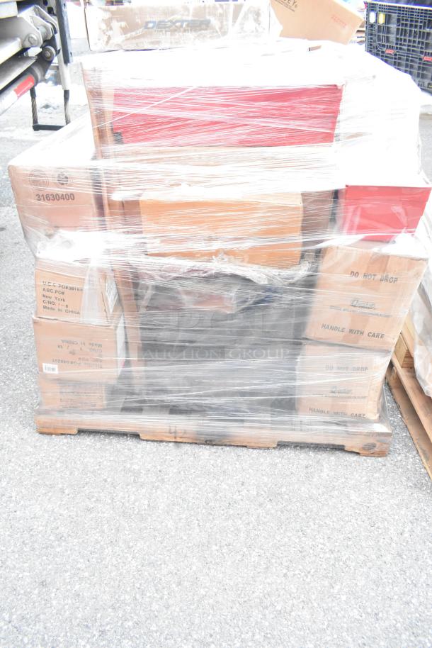 Plastic-wrapped pallet with 34 brand new scratch-and-dent items, including Rubbermaid containers and Dexter slicers.