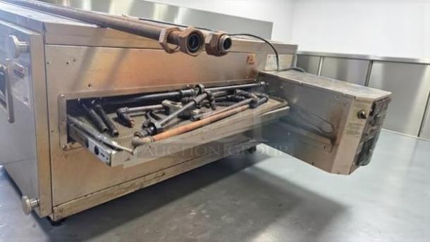 Flawless EMPERO Gas Conveyor Pizza Oven, 535×1360 mm model, UL Listed, includes stand, fully tested, excellent condition.