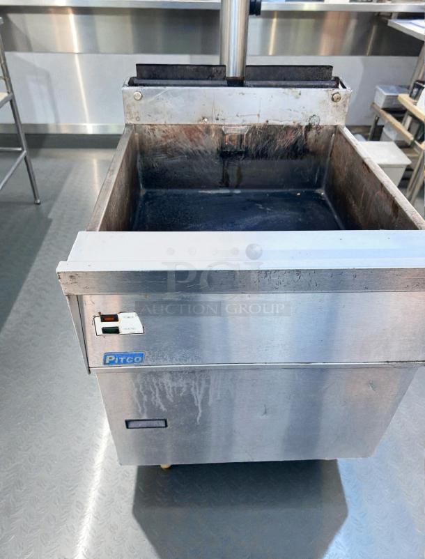 Pitco stainless steel commercial gas fryer, floor model, superior condition, fully tested, model PIT-L-FRY-0353, USA-made.
