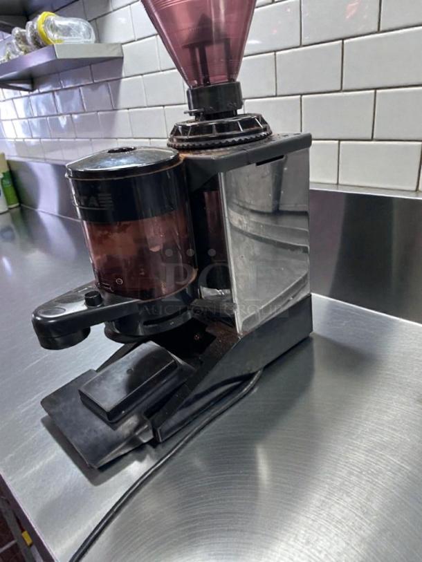 Premium Astra commercial espresso coffee grinder, model AST-M-GRD-0391. UL Listed, 115V, tested, excellent condition.