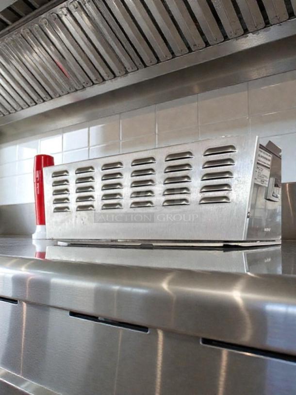 Stainless steel Carter-Hoffmann heated holding cabinet, model KFCVOBH208, excellent condition, UL & NSF listed.