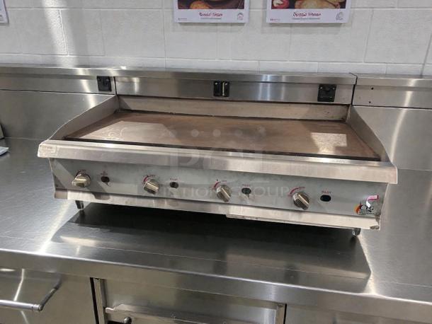 Superior condition Cooking Performance Group stainless steel gas griddle, model CPG-L-GRD-0405, fully tested, operational.