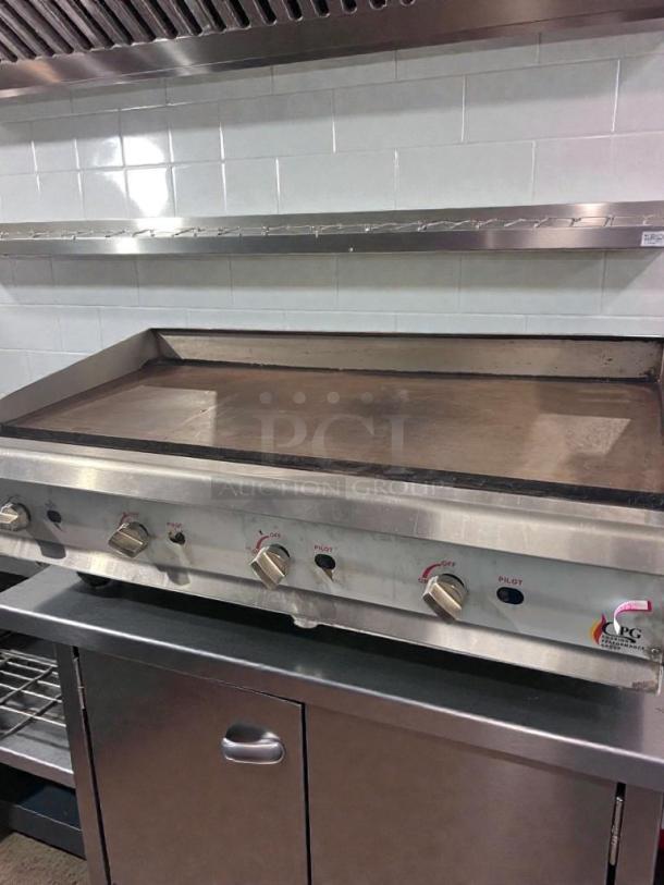 Commercial gas countertop griddle by Randell, stainless steel, natural gas, model CPG-L-GRD-0405, superior condition, fully tested.