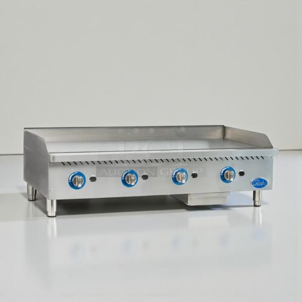 Globe GG48G 4-Burner Commercial Griddle, stainless steel, blue knob controls, premium condition, UL listed.