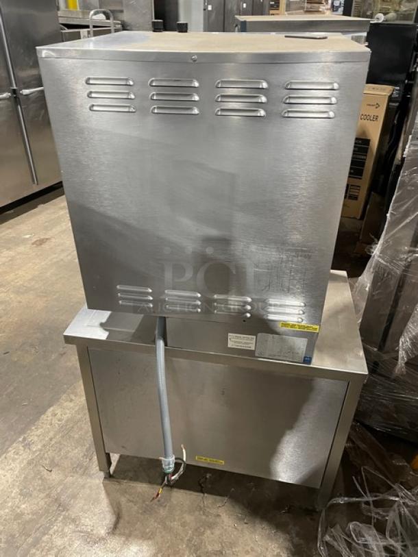 Groen HyPer-Steam Series HY-6E dual compartment 6-pan convection steamer, stainless steel, with individual controls, on bullet feet legs.