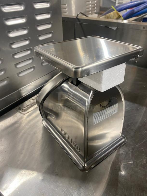Rubbermaid Commercial Stainless Steel Portion Control Scale, 5 lb capacity, Model 605SRW, new condition, dishwasher safe.