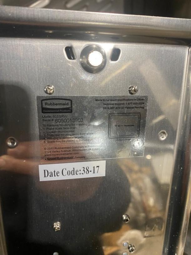 Rubbermaid 605SRW stainless steel portion control scale, 5 lb capacity, dishwasher safe, new condition, serial 6050013903.