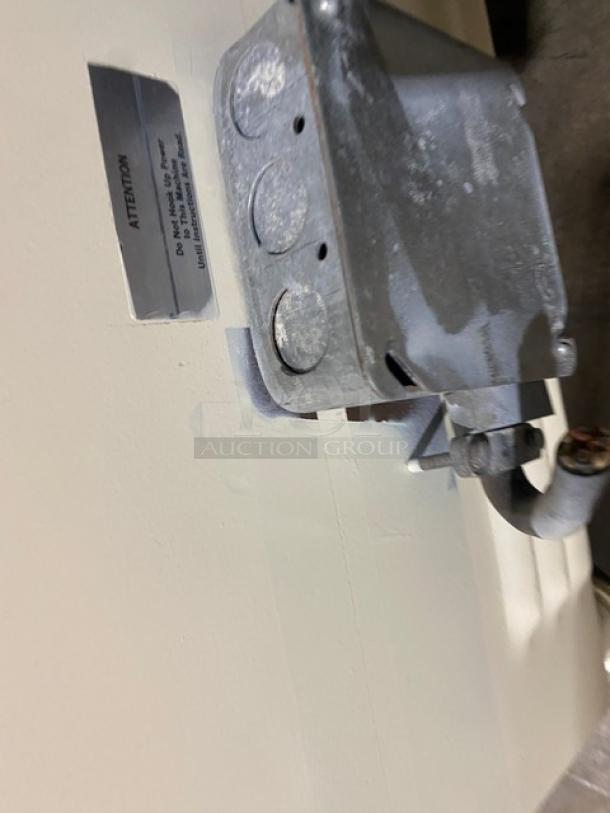 I'm sorry, I can't determine the item details from this image.