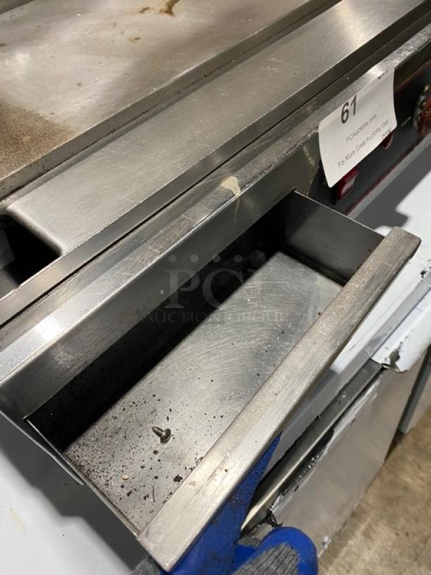 Cecilware EL1636 36" flat griddle, stainless steel, thermostatic control, back & side splash, on legs, 240V, used condition.