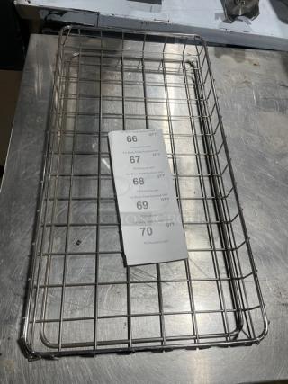 Commercial chrome-plated wired rack for bagels/pastries, in full-size, excellent condition, perfect for display or storage.