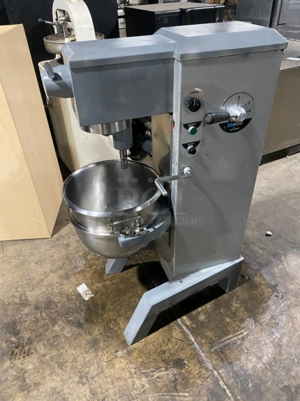 Univex SRM30 floor-style 30-quart planetary mixer with stainless steel mixing bowl, 115V 1 Phase, in good condition.