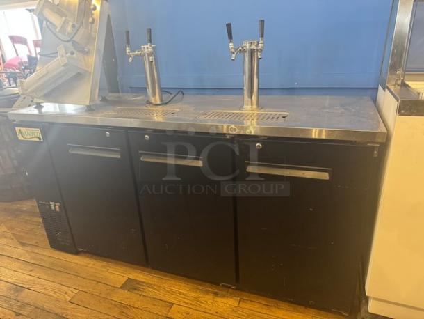 AVANTCO 178UDD72HC Commercial beer dispenser, black with stainless steel top, 115V, three doors, dual taps, good condition.