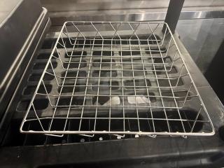 Metal wire Rack BIDX2, new condition, rectangular shape, with a grid pattern, used for storage or organization.