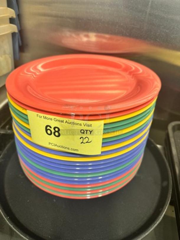 10" multicolor melamine plates, model BIDX22, quantity 22, in good condition with minimal signs of wear.