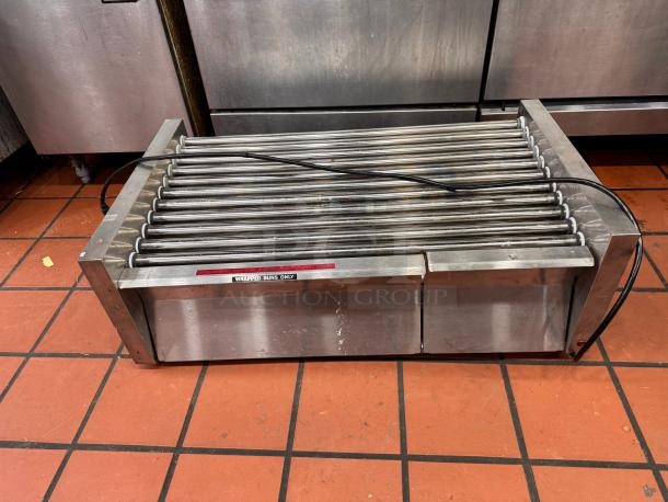 STAR Grill-Max hot dog roller grill and bun warmer, stainless steel, good condition, visible label "WRAPPED BUNS ONLY."