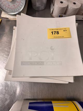Stack of square plates, model BIDX5, in used condition with minor marks. Auction label shows quantity of 5, lot number 178.