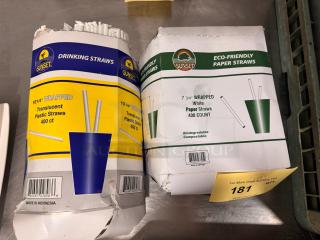 Sunset straws bundle, includes 400 ct 10¼" wrapped translucent plastic straws and 400 ct 7¾" wrapped eco-friendly paper straws.