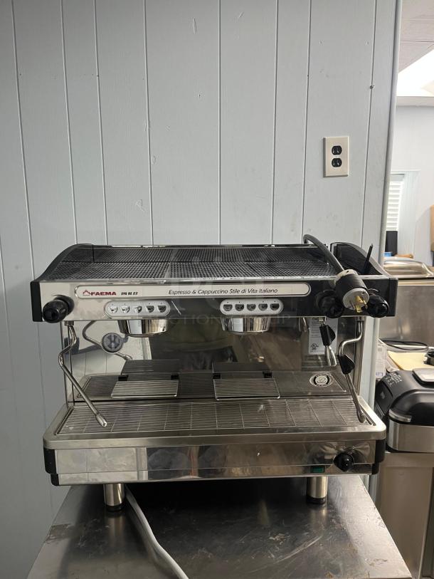FAEMA E98 RE espresso machine, late model, dual groups, stainless steel, excellent condition, easy to use and maintain.