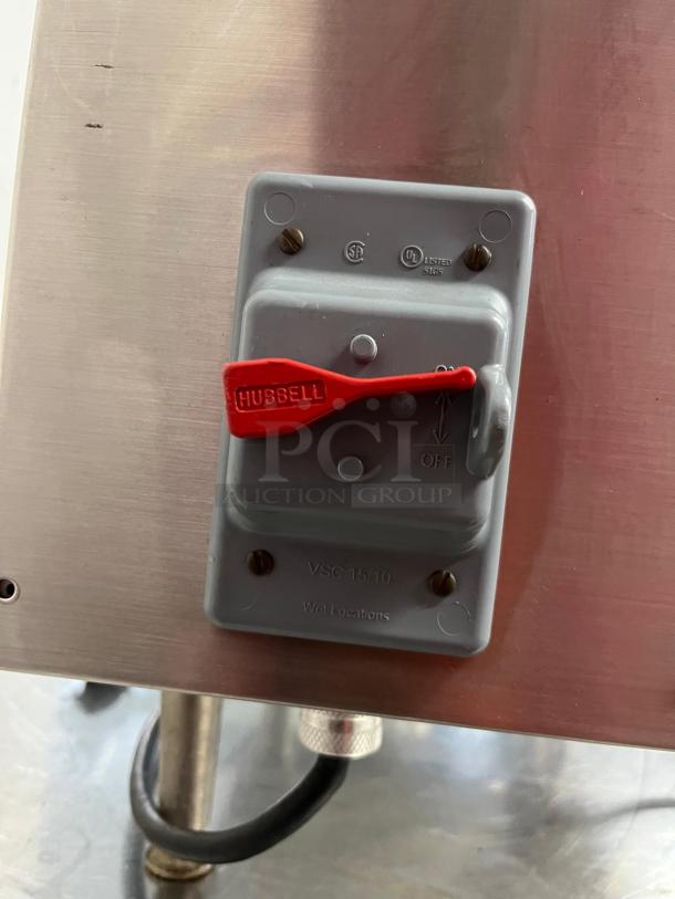 KEGRATOR commercial beer dispenser control panel with Hubbell lever, UL listed, VSC 1570 marking, for wet locations.