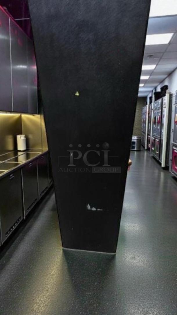 Structural Concepts Oasis B42 open-air refrigerated merchandiser, 42 in, 120V, UL listed, fully tested, top-tier condition.