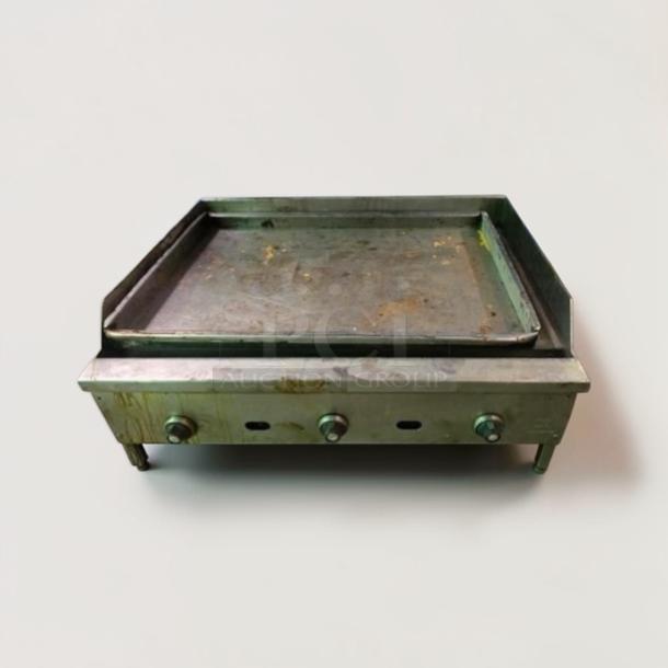 Commercial Grade 36" gas countertop griddle, 3 burners, heavy-duty, fully tested, operational, premium condition model GRDL-M-36-0557.