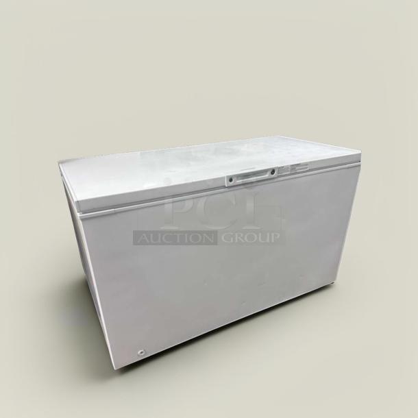 Electrolux FFCL1542AW chest freezer, excellent condition, commercial use, 115V, UL listed, fully tested and operational.