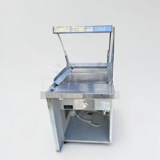 Duke SUB-HF-L25M commercial heated food table with glass sneezeguard, premium condition, fully tested and operational.