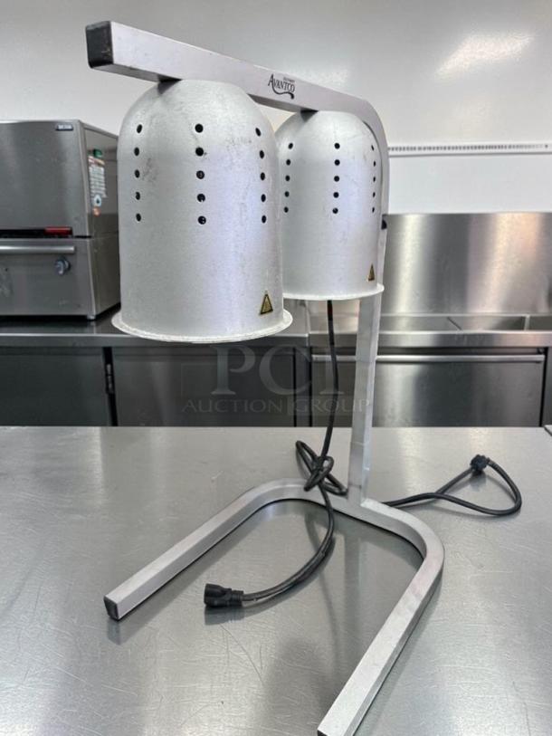 Avantco Dual Heat Lamp Food Warmer Station, model AVT-S-WRM-0600, in excellent condition, fully operational.